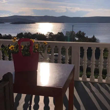 Natali * Sveti Petar (Zadar)