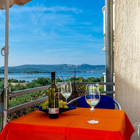 Natali * Sveti Petar (Zadar)